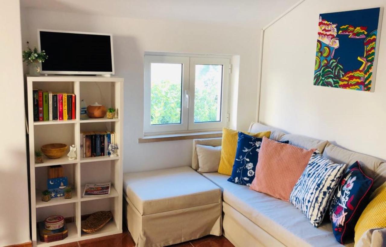 Apartments Barbaresko Lumbarda Eksteriør billede