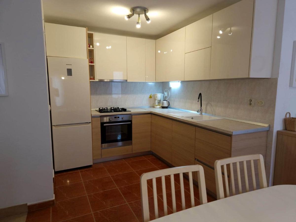 Apartments Barbaresko Lumbarda Eksteriør billede