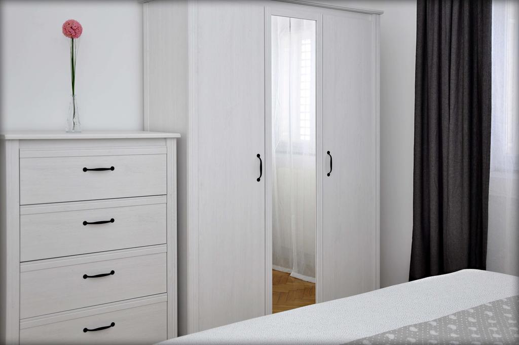 Apartments Barbaresko Lumbarda Eksteriør billede