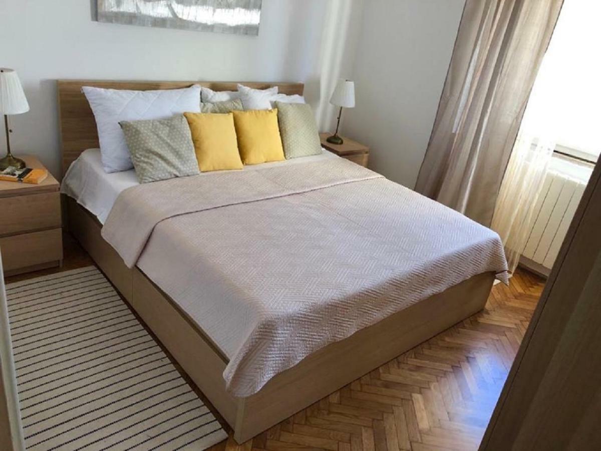 Apartments Barbaresko Lumbarda Eksteriør billede