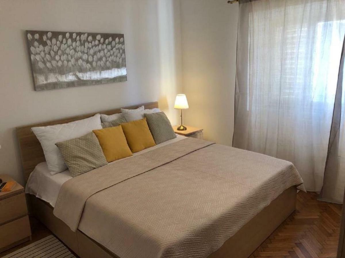 Apartments Barbaresko Lumbarda Eksteriør billede